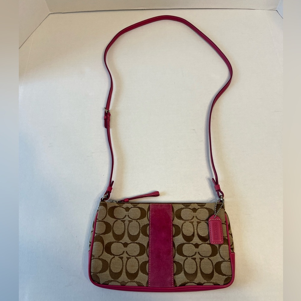 Coach signature‎ C shoulder / Crossbody bag style # 6338